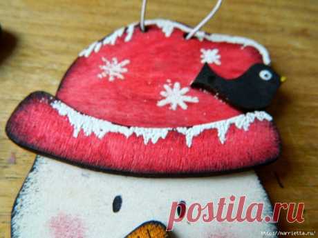 Новогодние подвески. Пугало и снеговик из фанеры