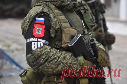 Двое российских военных сбежали из части. Двое военных из Бийска сбежали из расположения части, россиян объявили в розыск. Военком Дмитрий Куватов отметил, что военная полиция уже побывала по адресам проживания граждан, но там их не оказалось. По его данным, покинувшие самовольно часть мобилизованные могут находиться в Бийске.