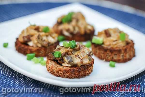 Тартинки из ржаного хлеба с телячьими мозгами и грибным соусом. Рецепт с фото - Домашние рецепты приготовления вкусных блюд