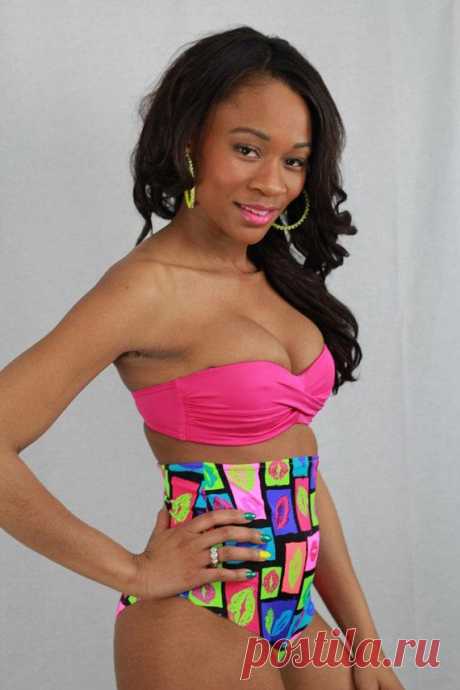 Неоновые поцелуи за $35.00 USD