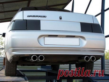 Для чего на некоторых автомобилях ставят по две выхлопные трубы