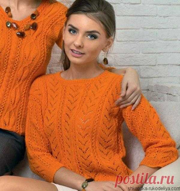 Оранжевый пуловер спицами Оранжевый пуловер спицами узором из ажурных дорожек. Схемы пуловеров вязание спицами 
