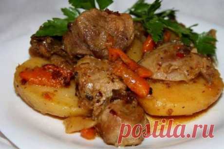 Свиное жаркое с картофелем, рецепт — Вкусо.ру