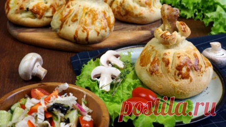 Куриные ножки в хрустящих мешочках с грибами и картофелем