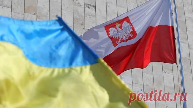 Президент Польши наложил вето на закон о выплатах неработающим украинцам