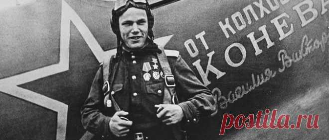 Кожедуб и другие лучшие советские летчики-асы Великой Отечественной Наши летчики-асы во время Великой Отечественной войны наводили ужас на немцев. Широко известным стал возглас «Ахтунг! Ахтунг! В небе Покрышкин!». Но Александр Покрышкин был не единственным советским а…