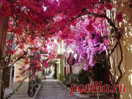 Один из самых живописных городов Греции-Нафплион