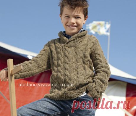 Пуловер с «косами» и шалевым воротником