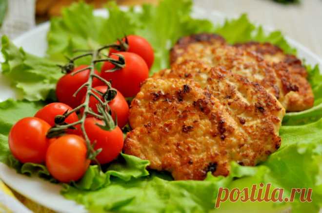 Куриные оладьи – для тех, кто не любит долго готовить, зато любит вкусно поесть! - На Кухне Для тех, кто любит вкусно поесть, при этом не затрачивая много времени на приготовление, рекомендуем приготовить куриные оладьи.