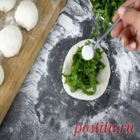 Удивила свекровь этим рецептом. Показываю 2 варианта хрустящей и сочной начинки для пирожков - В кастрюльке - Медиаплатформа МирТесен