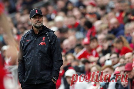 Клопп рассказал о реакции игроков на непопадание «Ливерпуля» в Лигу чемпионов. Главный тренер английского «Ливерпуля» Юрген Клопп рассказал о реакции игроков на непопадание команды в Лигу чемпионов в сезоне-2023/2024. Специалист заявил, что никто из футболистов не захотел покинуть клуб. Он подчеркнул, что ответственность за провал лежит на нем, поэтому никто из игроков не должен винить себя.