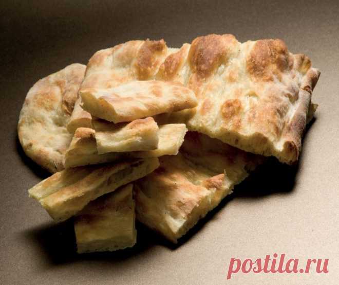 PIZZA BIANCA: FAMOUS ROME'S FLAT BREAD - MANGIA MAGNA