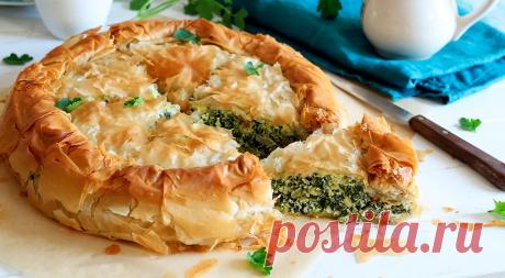 Домашнее тесто фило: как приготовить и что из него сделать — читать на Gastronom.ru Говорят, тесто фило использовали еще древние римляне: записи о блюдах из тончайших слоев пресного теста с разными начинками сохранились в старинных кулинарных книгах. Неудивительно, что идея теста фило дошла до наших дней — мало кто способен устоять  - статья на кулинарном сайте Gastronom.ru