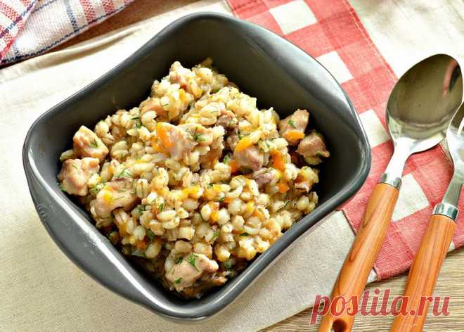 Перловка с курицей - 8 фото-рецептов, как приготовить дома