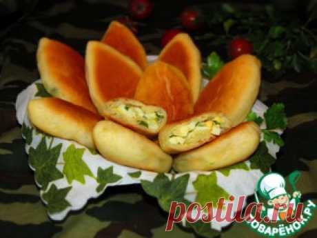 Бабушкины пирожки с рисом, луком и яйцом - кулинарный рецепт
