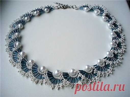Плетем колье из бисера и бусин. Схемы
#бисер #бусины #рукоделие