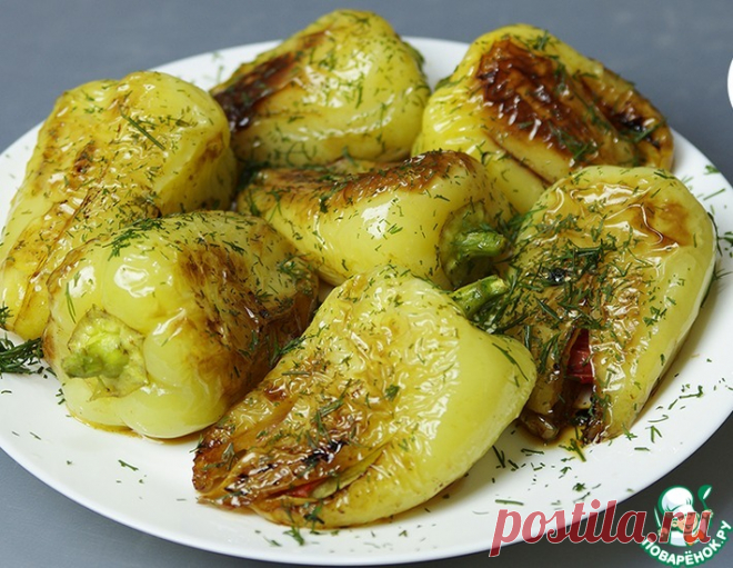 Жареный перец с чесноком и помидорами – кулинарный рецепт