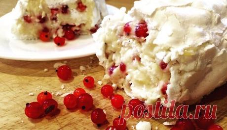 Bezē rulete ar vārīto krēmu un jāņogām - Tasty.lv - DELFI