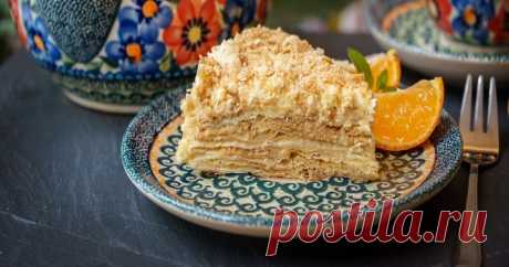 Торт на сковороде - самые быстрые способы приготовления вкусного десерта Торт на сковороде - одно из ярких достижений кулинарного искусства. Это оперативность, минимум хлопот и разнообразие рецептов, адаптированных под данную кухонную утварь, где коржи на «Медовик» и «Наполеон» выпекаются за пару минут...