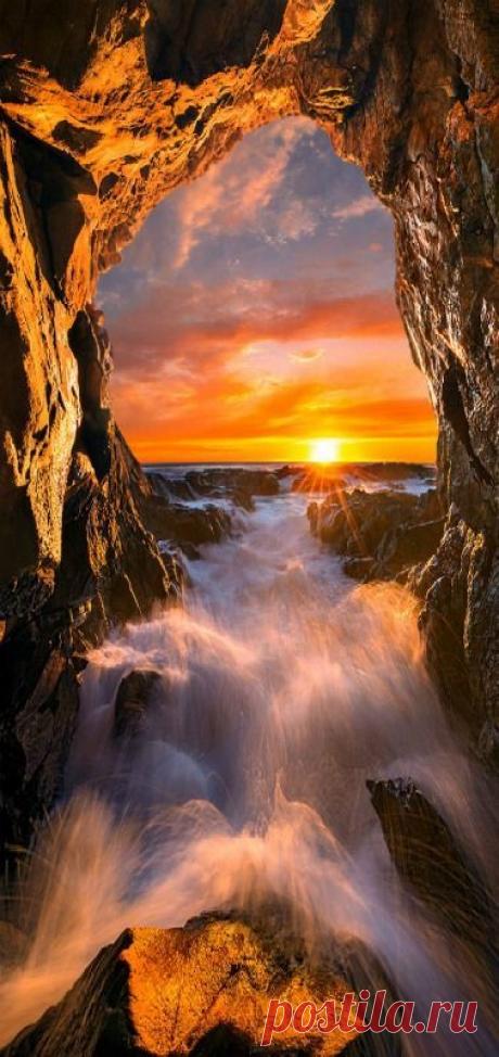 Найдено на сайте 500px.com.