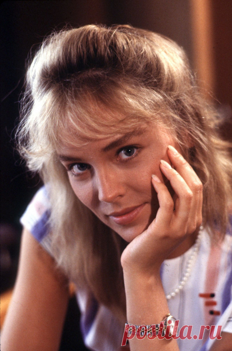 Шэрон Стоун, 10 марта, 1958