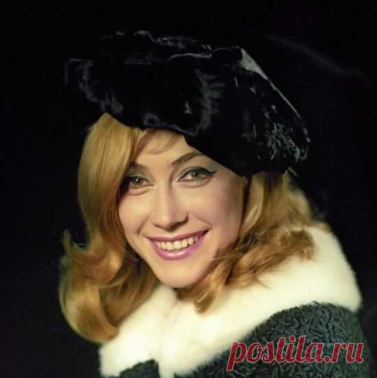 Ирина Мирошниченко. Три яркие театральные роли любимой артистки — NashTeatr.com