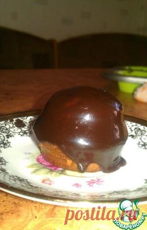 Мраморные кексы с шоколадной помадкой - кулинарный рецептМолоко сгущенное (тесто) — 1 бан.
Яйцо куриное — 4 шт
Мука пшеничная / Мука — 300 г
Масло растительное — 30 мл
Разрыхлитель теста — 0.5 ст. л.
Сахар (помадка) — 8 ст. л.
Молоко — 8 ст. л.
Какао-порошок (2 на тесто, 4 на помадку) — 6 ст. л.
Масло сливочное — 50 г