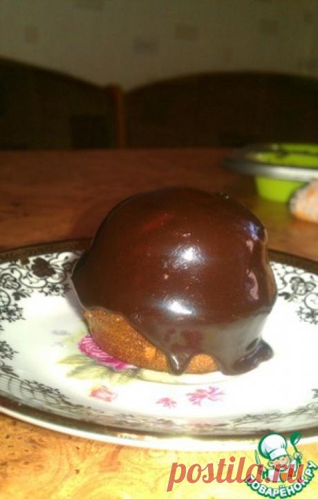 Мраморные кексы с шоколадной помадкой - кулинарный рецептМолоко сгущенное (тесто) — 1 бан.
Яйцо куриное — 4 шт
Мука пшеничная / Мука — 300 г
Масло растительное — 30 мл
Разрыхлитель теста — 0.5 ст. л.
Сахар (помадка) — 8 ст. л.
Молоко — 8 ст. л.
Какао-порошок (2 на тесто, 4 на помадку) — 6 ст. л.
Масло сливочное — 50 г