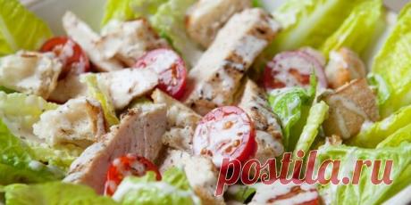 11 лучших рецептов салата цезарь: от классики к экспериментам - Лайфхакер