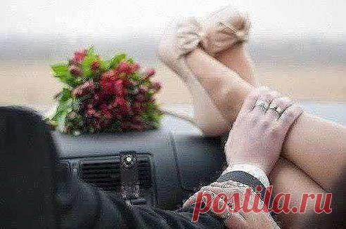 У настоящих Мужчин - Женщина счастливая. У остальных - сильная...