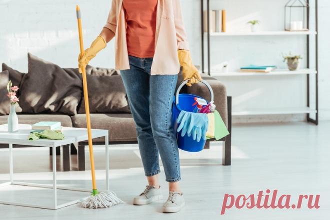 Зачем мыть пол водой с солью — Полезные советы