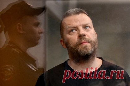 Заключившего контракт с Минобороны экс-главу ВСК не пустили на СВО