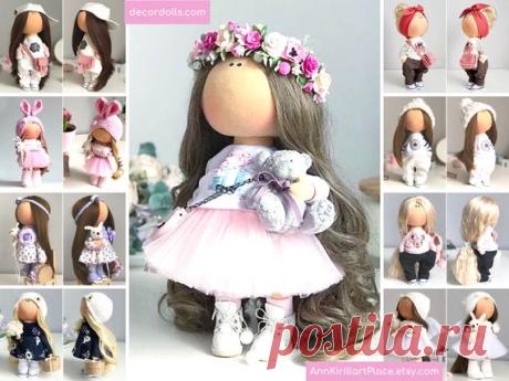 Teenager Tilda Interior Decor Doll Fabric Cloth Doll Custom | Etsy Hello, dear visitors!  This is handmade soft doll created by Master Tanya E. (Moscow, Russia).  All dolls on the photo are made by master Tanya E. You can find them in our shop using masters name: https://www.etsy.com/shop/AnnKirillartPlace?search_query=Tanya+E  Doll is 30 cm (11.8 inch) tall.