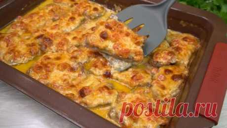 Мясо &quot;по-российски&quot; готовлю на замену мясу &quot;по-французски&quot; - Будет вкусно - Социальная сеть &quot;МТ.RU&quot; Мясо «по-российски», такое готовлю на замену мясу по-французски&quot; Вкусно, сытно, готовится просто и получается сразу мясо и соус. Останется приготовить только гарнир и обед готов, а получается так вкусно, хоть на праздничный стол подавай. Рецепт: мясо филе -1000 г соль -1ч.л. черный перец – по Подписывайтесь, читайте, комментируйте, ставьте лайки
