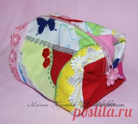 Косметичка из лоскутков в технике крейзи