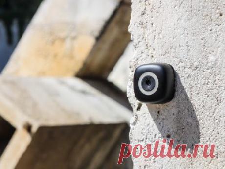 Обновлённая камера Podo вышла на Kickstarter В прошлом году компания Podo Labs вышла на Kickstarter с одноимённой камерой Podo, которую можно прикрепить к любой поверхности и управлять ею со смартфона. Тогда создатели собрали в 9 раз большую сумму от изначально запрашиваемой. Теперь Podo Labs возвращается с обновлённой версией камеры. Изменения в ней достаточно существенные. В новой версии Podo размер пикселей был увеличен вдвое, расширен угол обзора, а также появилась возможность…