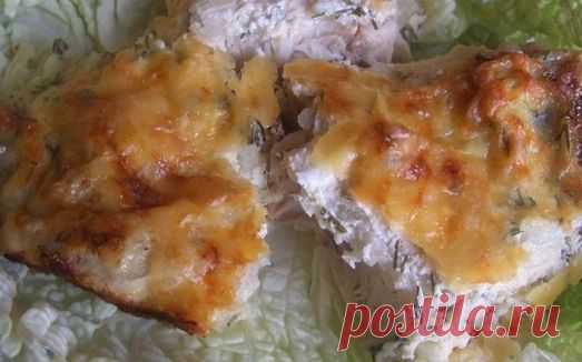 Рыба запеченная под соусом.