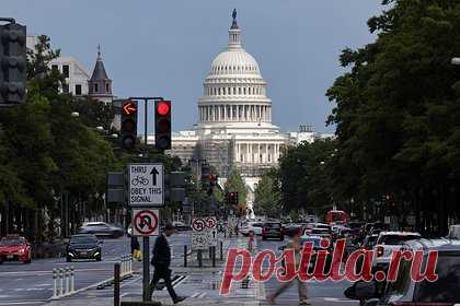 В США представили проект бюджета без помощи Киеву. Конгрессмен-республиканец от штата Оклахома Том Коул заявил журналистам, что Палата представителей США составила собственный проект бюджета без помощи Киеву. По словам политика, контролируемая Республиканской партией нижняя палата Конгресса США предложила способ продления финансирования правительства на 45 дней.