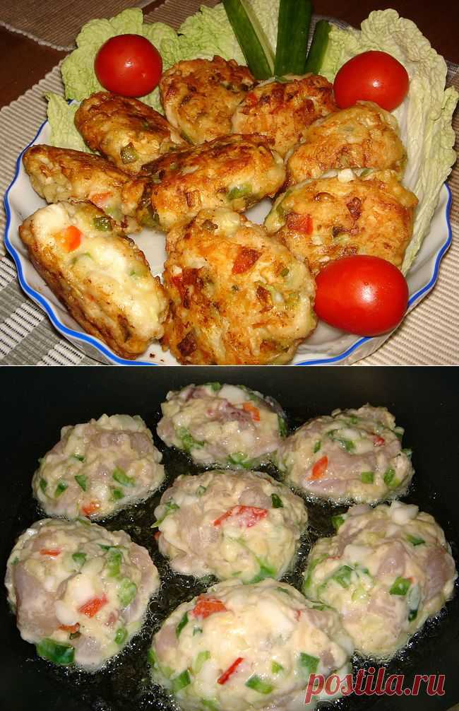 Рецепт вкусных котлет из куриного мяса с сыром и овощами.