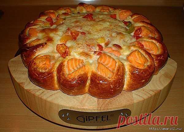 Вкусный и красивый рыбный пирог..