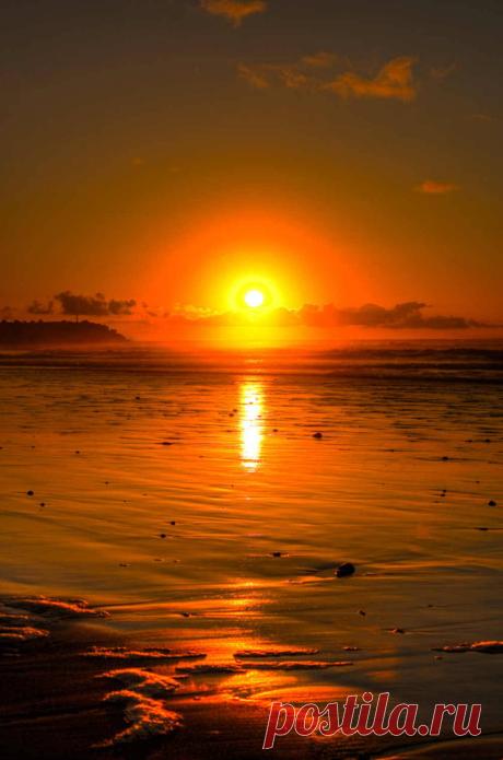 Beautiful Sunrise and Sunset amaze your eyes