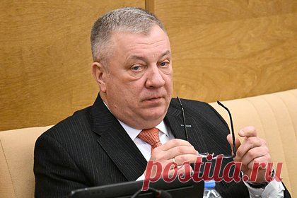 В Госдуме предложили ввести «налог на достойную старость»
