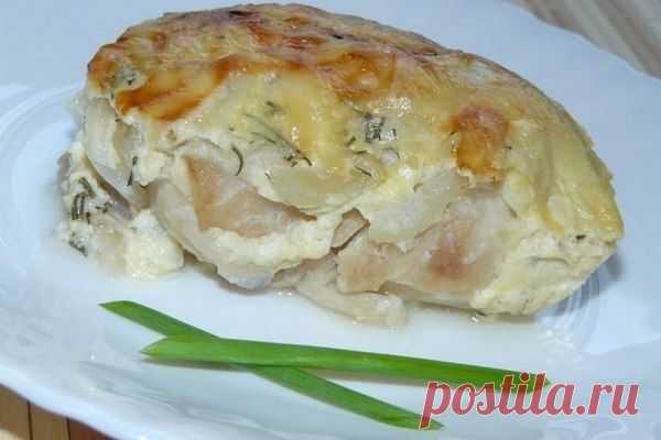 Рыба в сметанно -молочной заливке 

Карельскую кухню называют симбиозом старорусских традиций и северноевропейских: суп и наваристый борщ с одной стороны и уха на молоке с другой, вяления и разносол, дичь, вкусные пироги и особые скан…