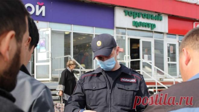 В СПЧ предложили возродить миграционную службу в России. В России необходимо возродить Федеральную миграционную службу, предложил член Совета при президенте РФ по развитию гражданского общества и правам человека (СПЧ) Александр Брод. По его словам, МВД, на которое возложили функции службы, не ...