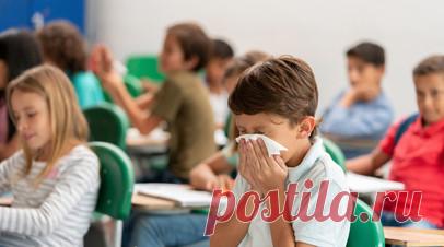 Педиатр Сергеева: ребёнку допустимо идти в школу с остаточным кашлем и насморком. Врач-педиатр Центра молекулярной диагностики CMD Домодедово ФБУН ЦНИИ эпидемиологии Роспотребнадзора Алёна Сергеева рассказала, что ребёнку допустимо идти в школу с остаточным кашлем и насморком. Читать далее