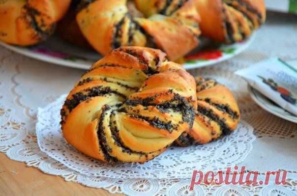 Булочки с маком