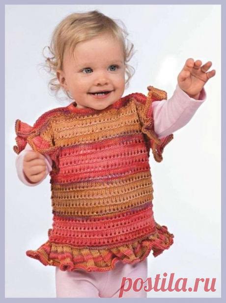 Пуловер со спиралевидной оборкой