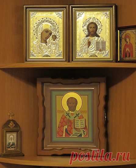 Как правильно разместить иконы в доме....