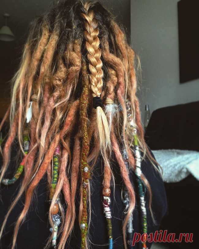30 Gorgeous Dreadlock Styles for Girls — Rasta Your Dreads!