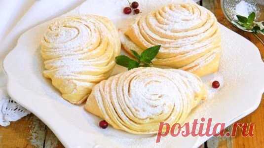 ТОП-6 РЕЦЕПТОВ ВКУСНОЙ ВОСТОЧНОЙ ВЫПЕЧКИ 

1) БАДАМБУРА

ИНГРЕДИЕНТЫ:

Для теста:
● Молоко 500 мл
● Дрожжи свежие - 25 г, сухие - 1 ст.л.
● Сахар - 1 ст.л.
● Мука - 700-800 г (или сколько возьмет)
● Слив. масло - 75 г (растопленное)
● Яйцо - 1 шт. (комнат. температуры)
● Сметана 150 г (комнат. температуры)
● Соль - щепотка

Начинка:
● Очищенный промолотый миндаль - 300 г
● Сахар - 300 г
● Кардамон - по вкусу

Дополнительно:

● слив. масло для обмазки теста 
Дело в том, что...